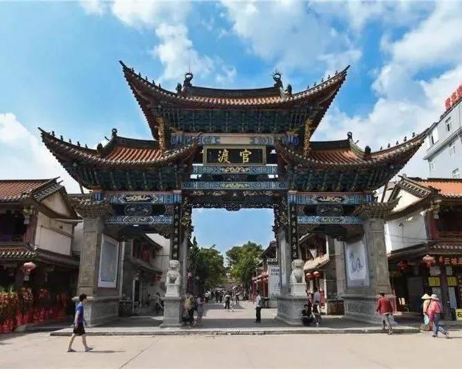 金庸武侠中有7位高手，其中有2人更是名将，功夫皆强于扫地僧
